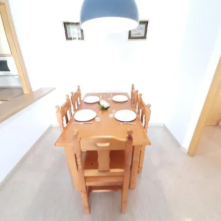 Precioso Apartamento Conjunto Larimar Apartment